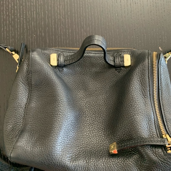 Halston Heritage Crossbody Camera style bag in black Pebbled Leather. EUC - Picture 4 of 8